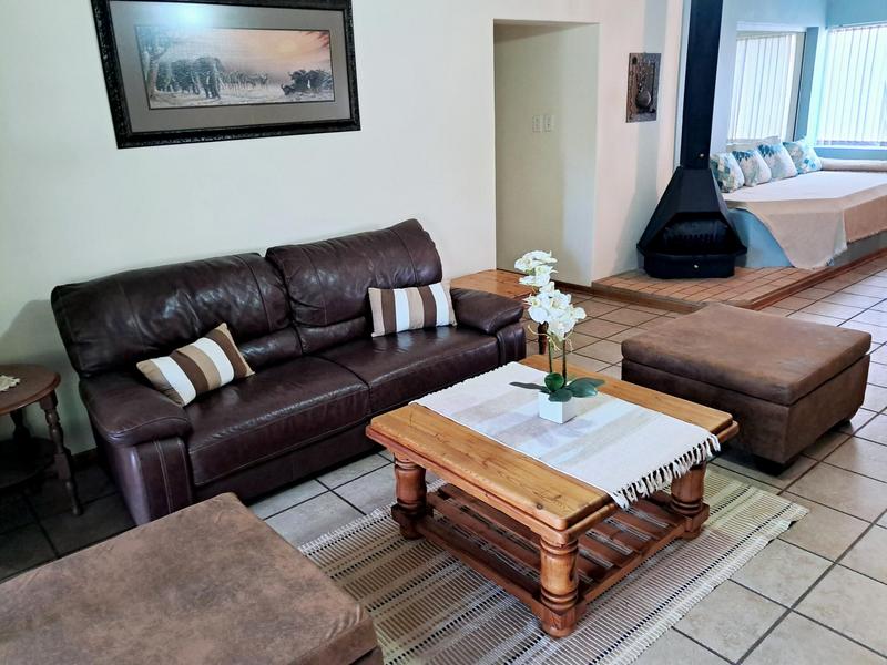 3 Bedroom Property for Sale in Langenhovenpark Free State